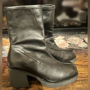 New Madden Girl Size 10.5 Sleek Black Mid-Calf Booties Chunky Block Heel Slip On